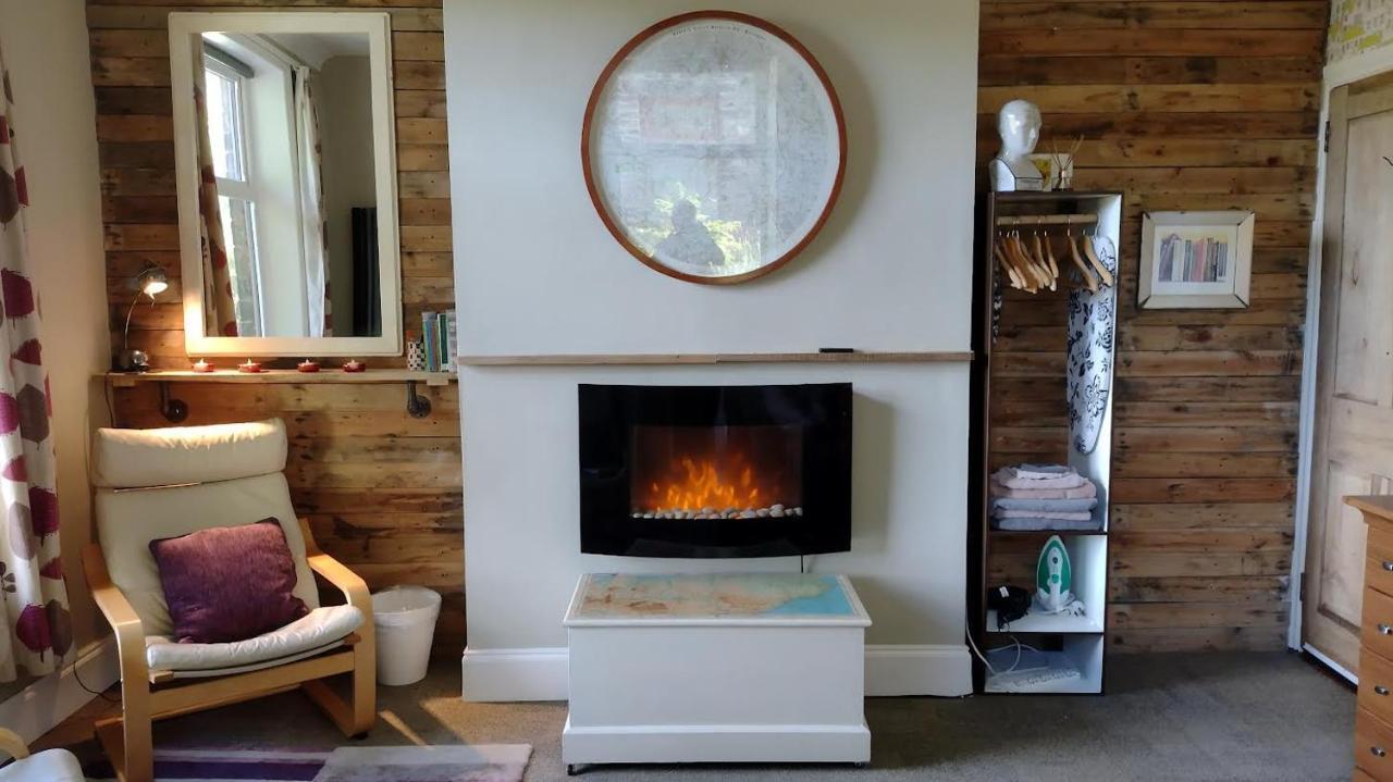 The Cabin - Great Views, Garden, Netflix, Near Town Hebden Bridge Esterno foto